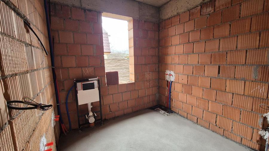 Casa P+1 - 228 mp + teren 668 mp - Mogoșoaia