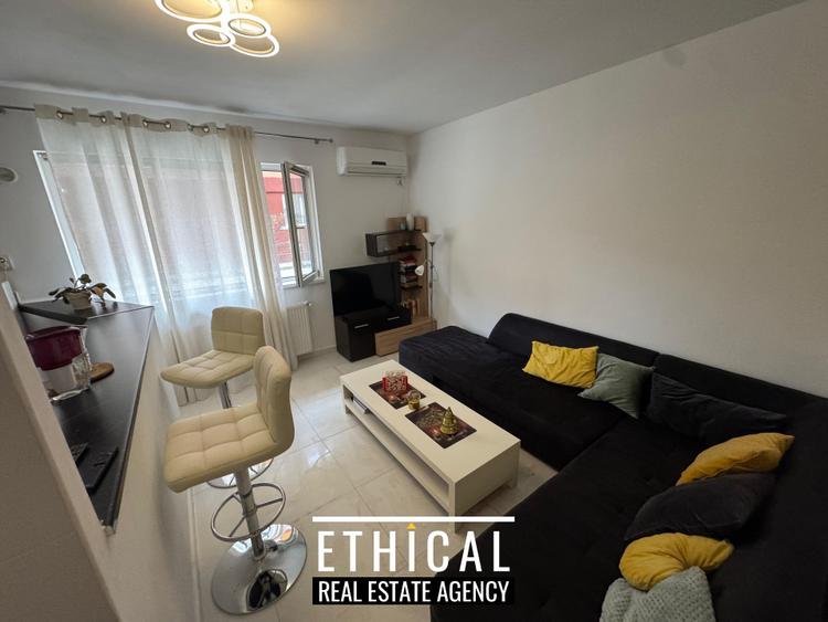 2 Camere + Loc Parcare, Metrou Ap. Patriei 7 Min, Zona Linistita