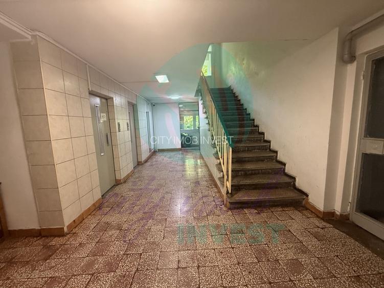 Garsoniera spatioasa la 3' distanta de parcul IOR - 10