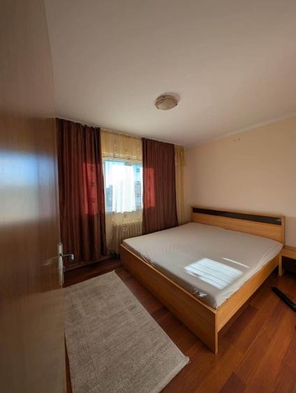 Apartament 2 camere, zona Modern, direct de la proprietar