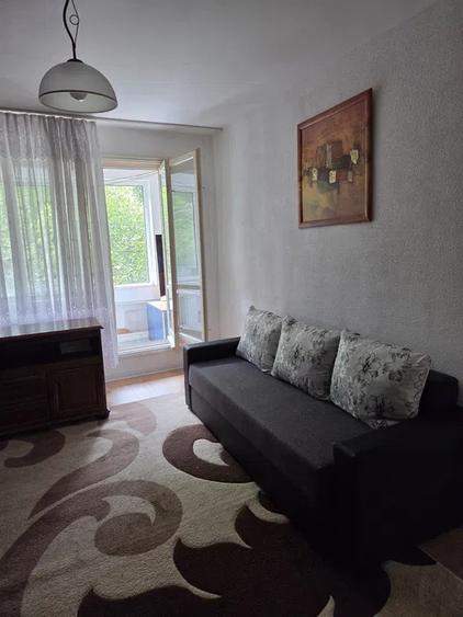 Apartament 2 camere, decomandat, 55 mp, balcon, metrou, Nicolae Grigorescu