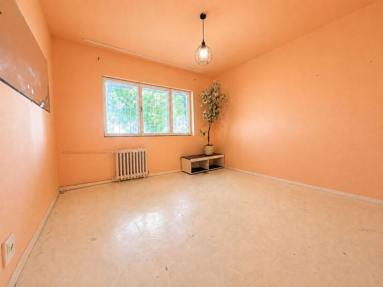 3 camere, 2 băi, parter înalt – zona Aradului, ideal locuință sau birou