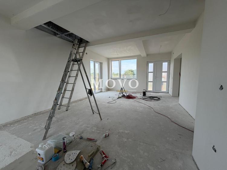 Triplex | 3 camere | Toate utilitatile | Asfalt | Parter + Mansarda