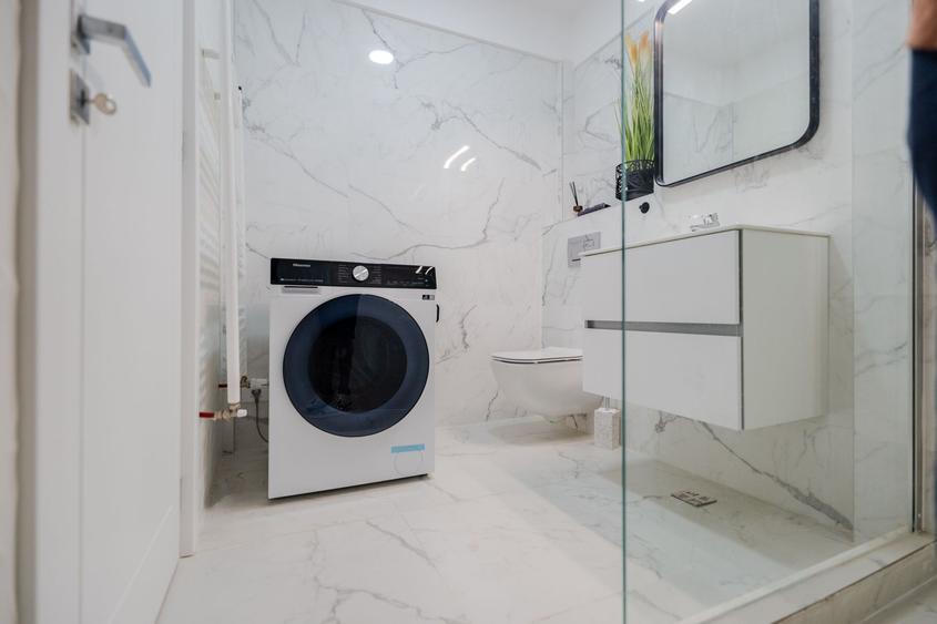 3 CAMERE | MUTARE IMEDIATA | ROND OMV PIPERA | NOU | PARCARE