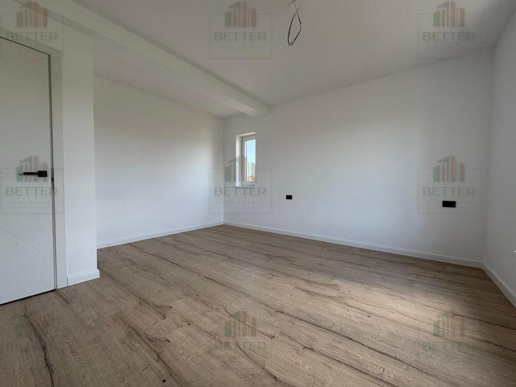 Casa Individuala de vanzare -  P+1E - 4 camere - 2 bai - 100m de Bd. 1 Mai