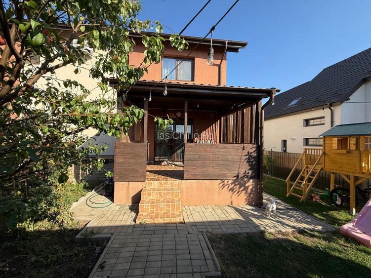 De vânzare | Casă 4 camere | Valea Lupului | Curte 200 mp | 195.000 € | Comision - 19