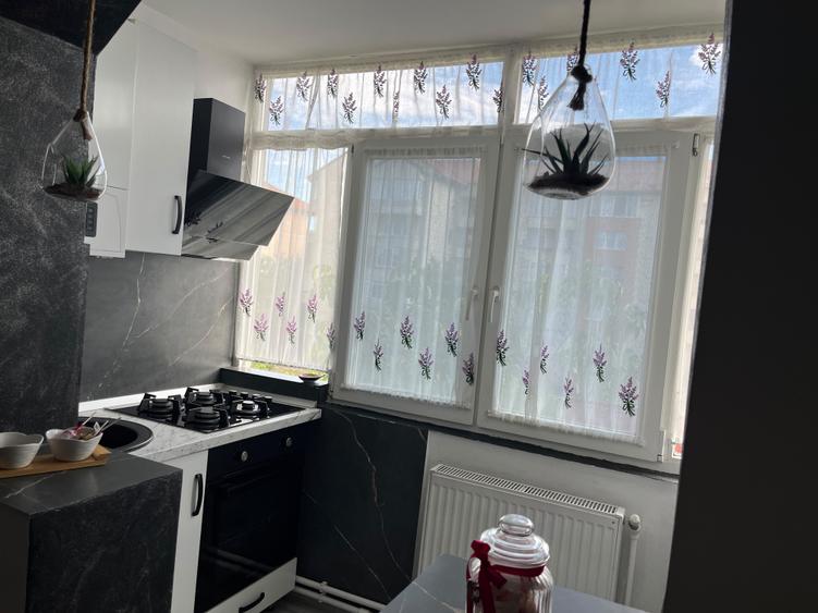 Apartament 3 camere 70mp Dva Nord ultrafinisat-moblat 105.000eur neg