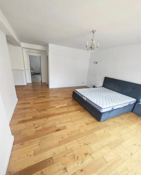 Erou Iancu Nicolae Area 5 Bedrooms Villa