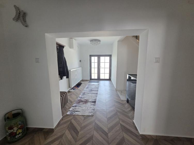 Vilă de lux REDIU | 6 camere, 405mp utili, 1500 mp teren, loc parcare