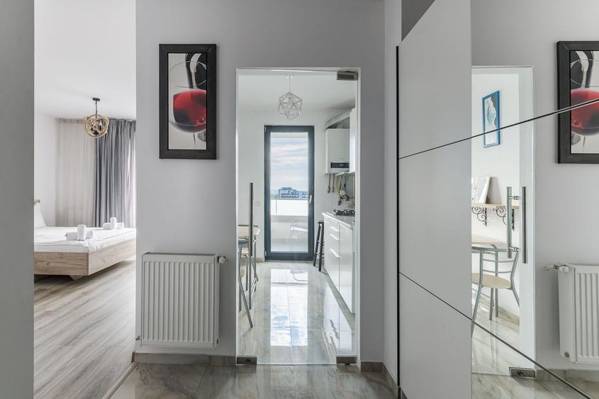 Apartament Unic în Park Lake 2! Vedere la lac, terasă spectaculoasă!