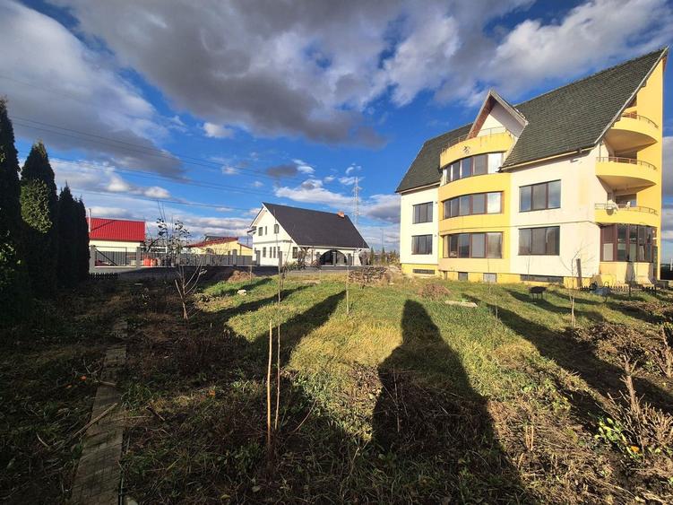 Apartament la casă cu grădină, pet friendly