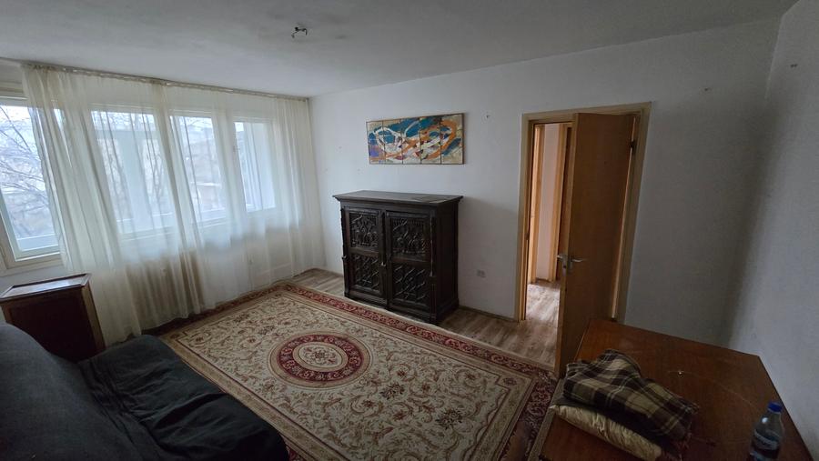 Apartament 3 camere Gorjului Apusului Metrou bloc anvelopat