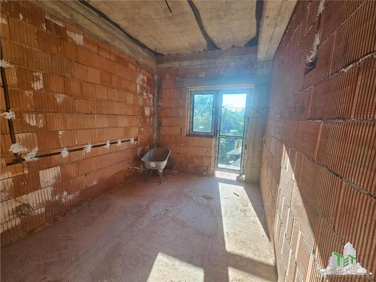 Apartament 3 camere bloc boutique metrou Gorjului