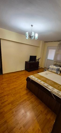 Apartament 3 camere + transfer loc de parcare nominal ADP S3