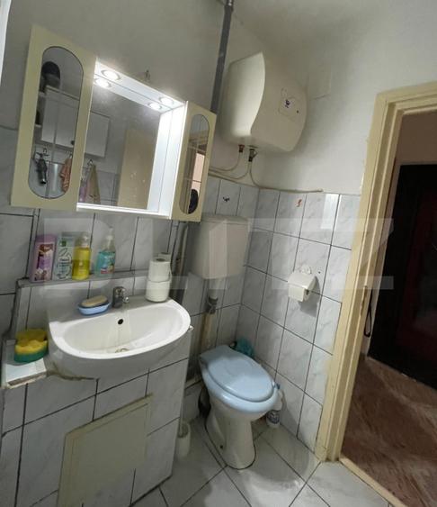 Garsoniera 22.68 mp, zona Blocuri - Campia Turzii
