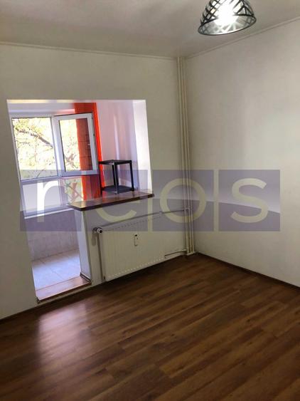 VANZARE 3 CAMERE ZONA DRISTOR - RM SARAT | DECOMANDAT | BLOC 1983 | - 2