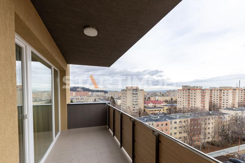 Apartament mobilat 3 camere Urban Plaza cu parcare