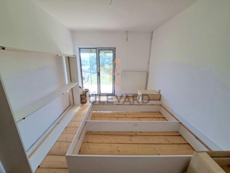 Casa cu teren de 4700 mp in Sat Zimbor, 45 km de Cluj-Napoca