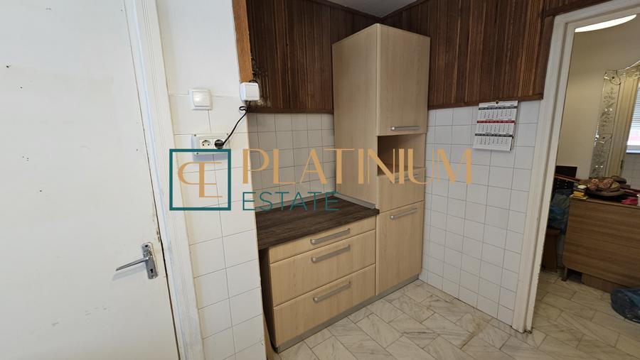 P4618 Apartament semidecomandat cu 3 camere in zona Soarelui