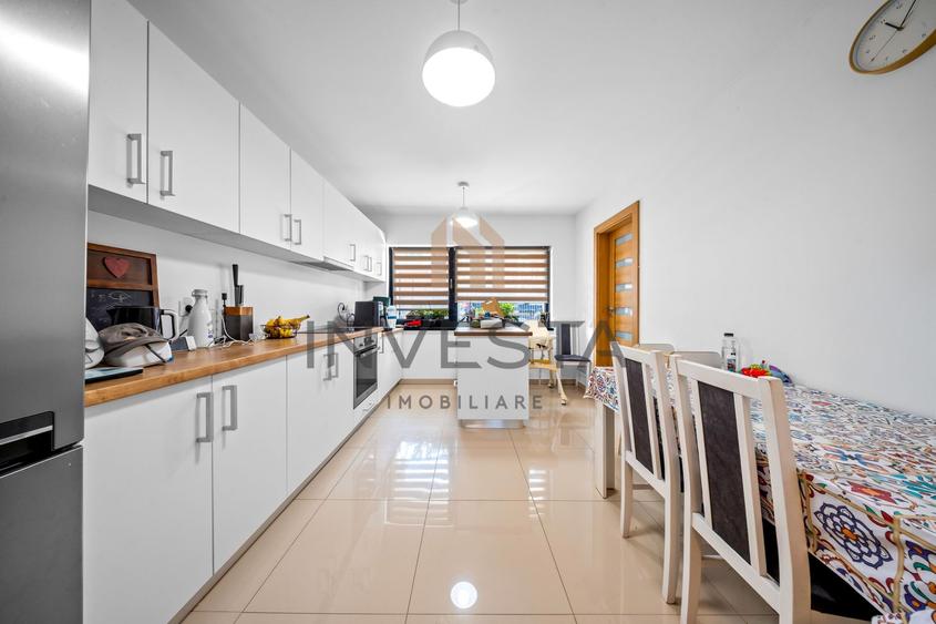 Duplex premium 136 mp utili cu gradina proprie si 2 parcari in Europa