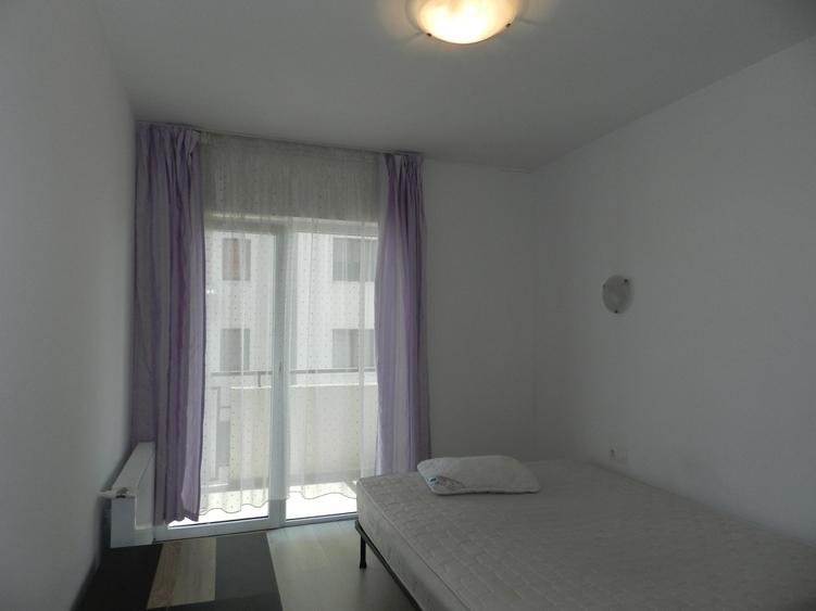 Închiriere 2 camere decomandat | 54 mp + balcon | Parcare subterana