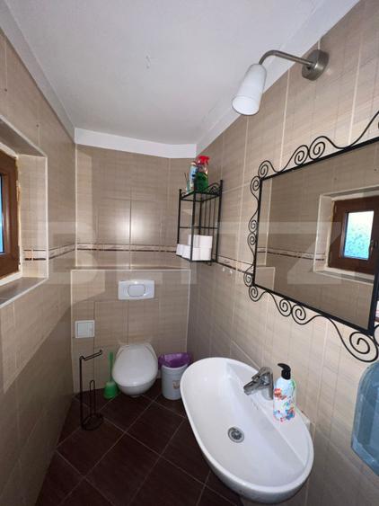 Spatiu de inchiriat 5 camere, 220 mp, zona Centrala