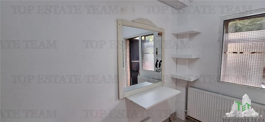 Apartament 3 camere , cu spatiu comercial , zona Primo , Constanta