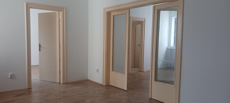 Spațiu pentru birou / apartament 3 camere / Batiștei – Str. I.L. Caragiale