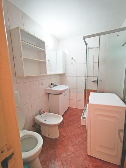 Centrala proprie/ Vanzare ap 3 cam mobilat la metrou Pacii/ bloc 1992
