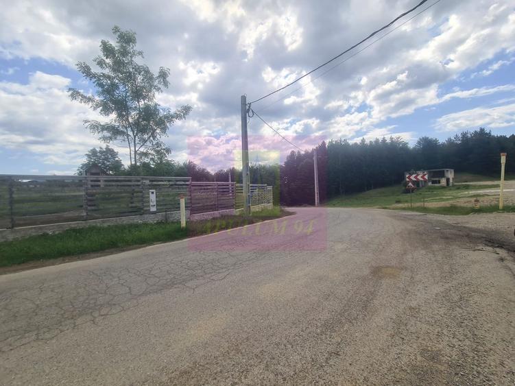 Teren intravilan de vanzare in Breaza (dezvoltare imobiliara)