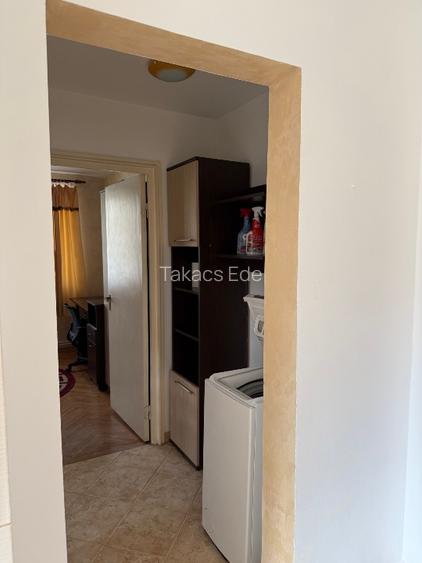 Apartament cu 2 camere decomandat - Aleea Cornisa - 7