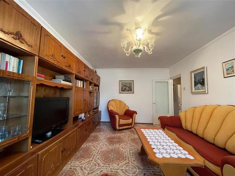 Apartament 3 camere de vanzare zona E3 -Tulcea