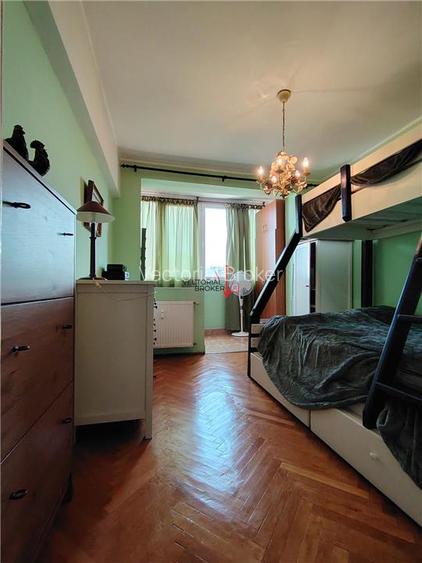 Apartament 3 camere zona Calea Grivitei Podul Grand - 10