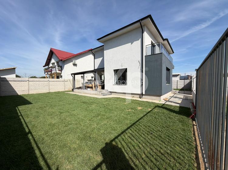 DOUĂ CASE INDIVIDUALE ÎN CIOROGÂRLA – 225.000 € / UNITATE