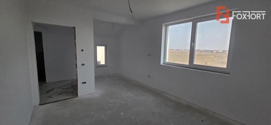 Duplex, despartit prin camera tehnica si baie cu teren 340 mp - Urseni