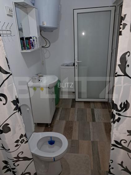 Casa de vanzare, 6 camere, 535 mp, zona Varias - 16