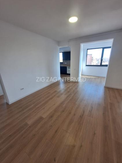 Tomis III , spatii IDEAL BIROURI, 65 mp., LOC PARCARE - 3