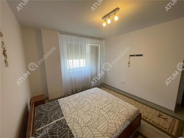 Apartament 2 camere decomandate balcon loc parcare zona Turnisor Sibiu