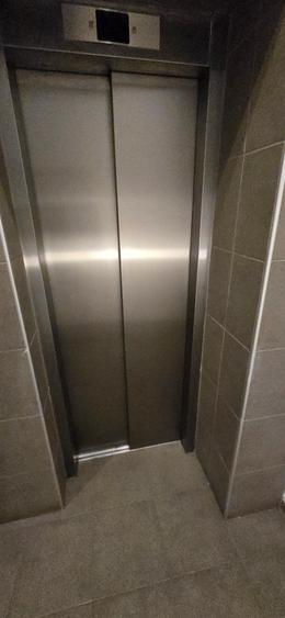 Apartament 2 camere superb 2 bai + parcare