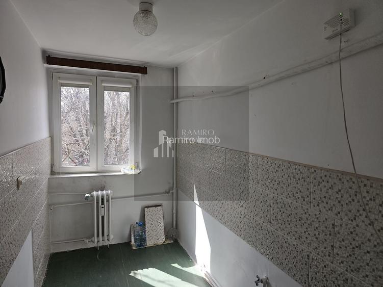 Apartament 2 camere decomandat 52mp Emil Racovita /Aparatorii Patriei. - 6