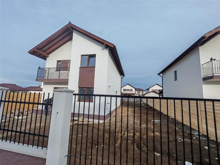 Casa individuala de vanzare Izvor/Tarlungeni 175000 Eur+TVA