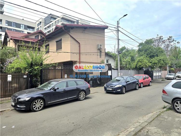 Casa 5 camere Crangasi | 210 mp | P+1+M | curte libera 350 mp | metrou - 24