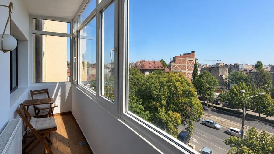 REA1029724 Apartament 2 camere I Pta. Unirii I Renovat cu aspect modern