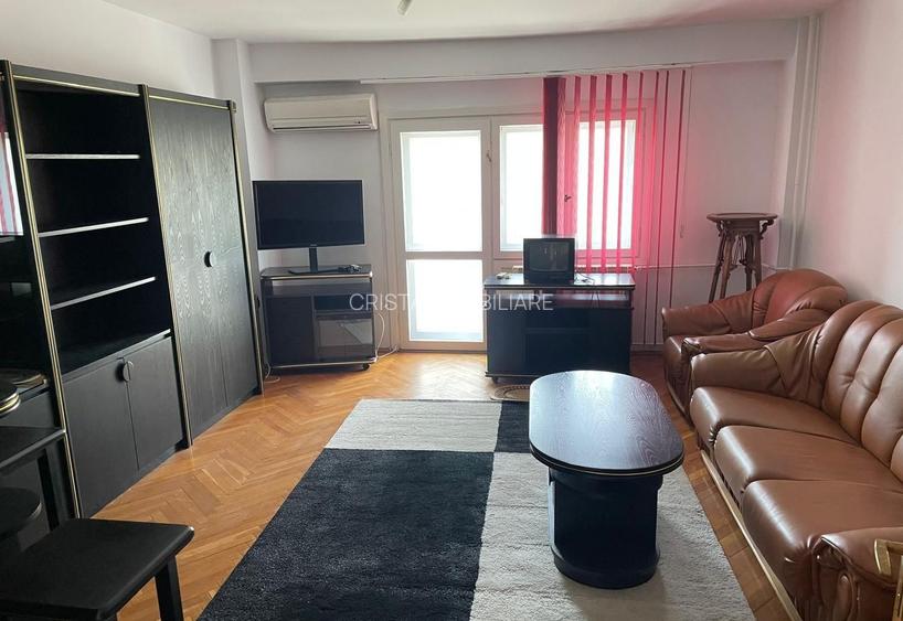 De Închiriat Apartament 3 Camere Unirii- Centrul Civic - 2