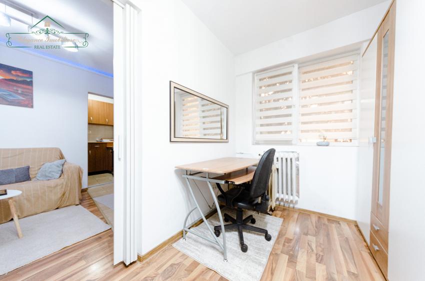 Apartament de închiriat cu 2 camere, zona Intim, Arad