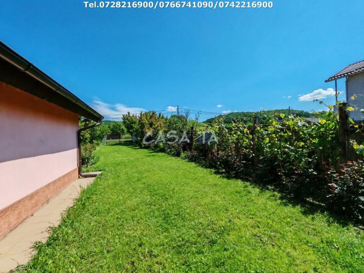 Casa situata in Samarinesti, sat Valea Bisericii