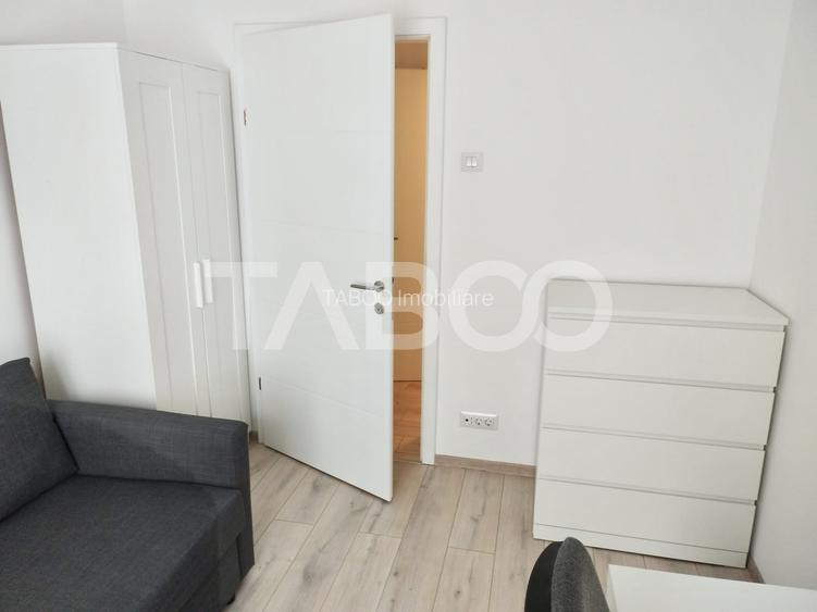 Apartament decomandat cu 3 camere de vanzare in Manastur Piata Flora - 2