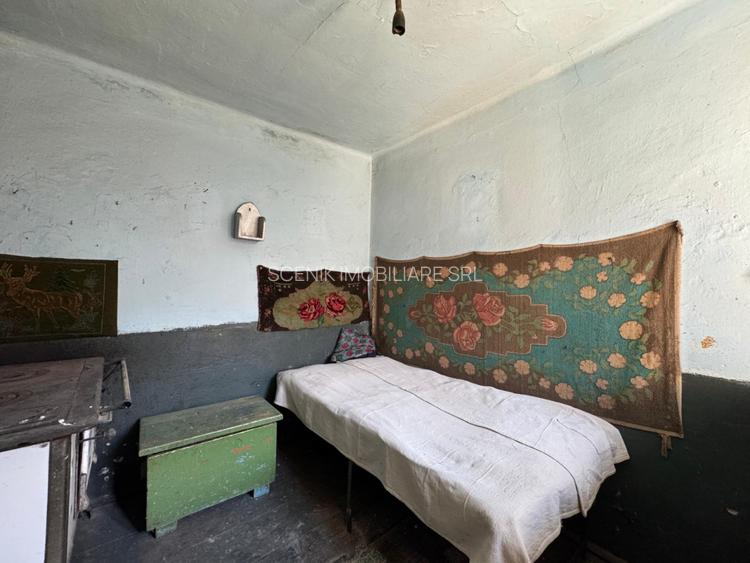 Comuna Augustin, casa batraneasca, locuibila, necesita renovare! - 11
