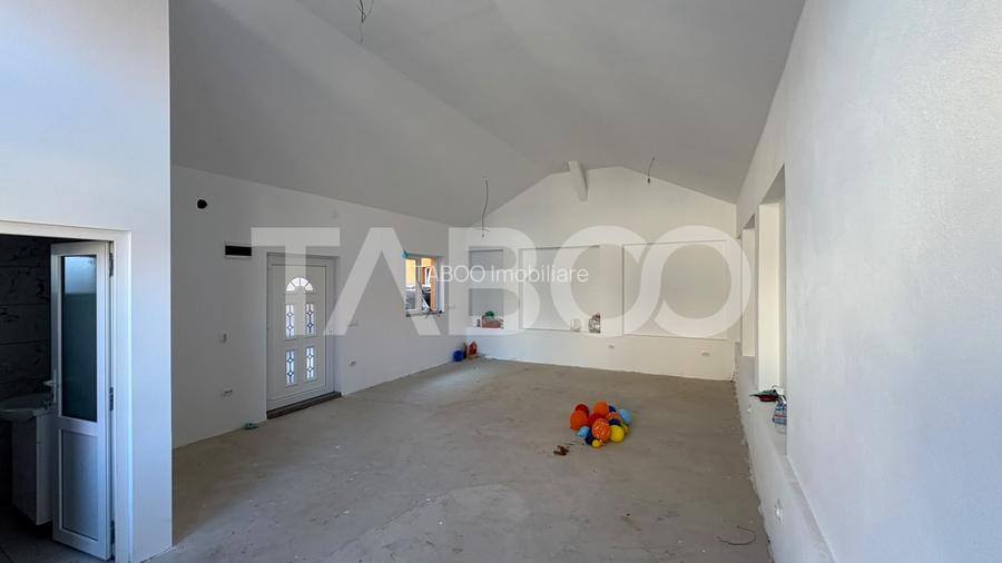 Spatiu comercial modern si versatil la prima inchiriere zona Lazaret