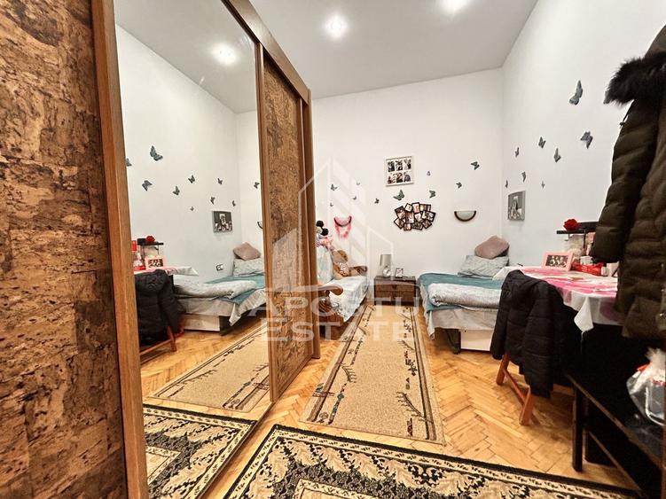 Apartament elegant, 2 camere, într-un palat istoric – Zona Iosefin